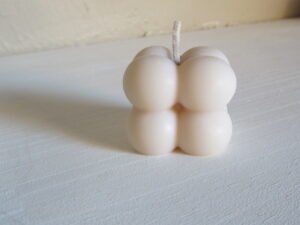 Bougie Artisanale parfumée "Pilier" 4 boules